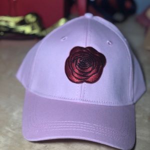 Baby pink rose cap